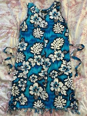 Blue hibiscus print summer dress with fringe and beads!!